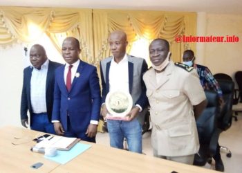 Travail des enfants/Lauréat du Prix agricole du meilleur artisan : Moussa Sawadogo dédie son trophée à Dominique Ouattara