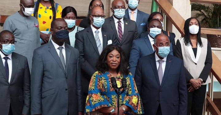 Côted&rsquo;Ivoire: « Les citoyens qui bloquent les rues et qui se saisissent du matériel électoral commettent des actes criminels» ( Cedeao)