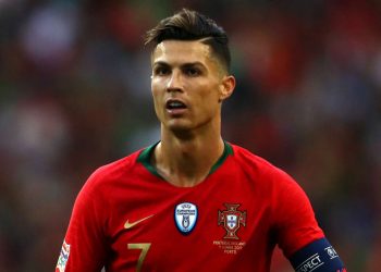 Portugal/ Football: Testé positif au Covid-19, Cristiano Ronaldo forfait face à la Suède, mercredi
