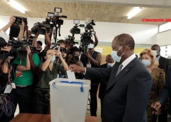 Présidentielle : Les candidats Alassane Ouattara et Kouadio Konan Bertin ont voté