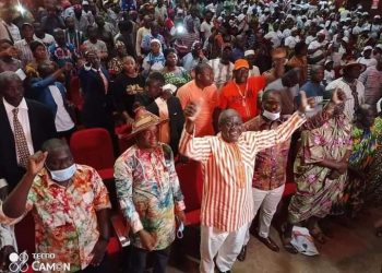 Présidentielle burkinabè : Les ministres du Commerce et de l’Habitat battent campagne à Abidjan pour Roch