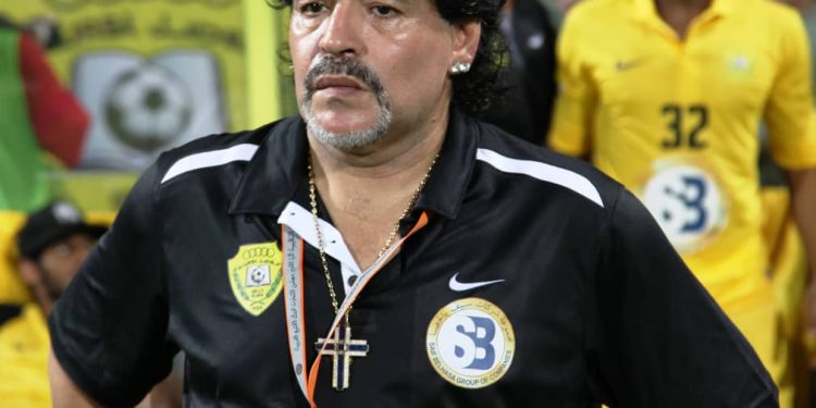Argentine: Décès de la légende du football Diego Maradona