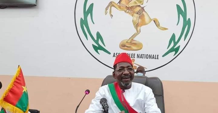 8è Législature du Faso: « Sous le signe de la poursuite des réformes » (Alassane Sakandé)