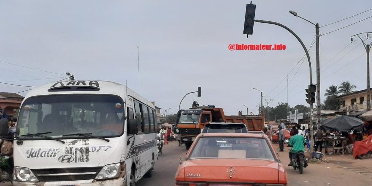 Infrastructure routière: La commune de Dabou malade de ses feux tricolores