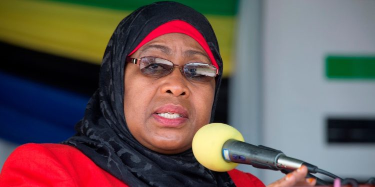 Tanzanie: La Vice-présidente Samia Hassan succède à John Magufuli