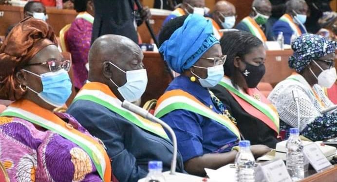 Côte d&rsquo;Ivoire : Les Sénateurs invités à faire preuve d&rsquo;imagination dans l&rsquo;effort et la persévérance