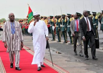 Décès du président du Tchad: Roch Kaboré, Paul Biya et Ali Bongo pleurent leur « frère » Idriss Déby