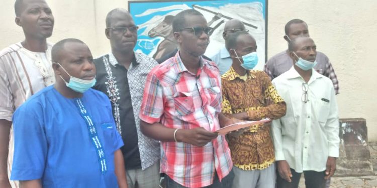 Cartes consulaires burkinabè: Les délégués consulaires dénoncent le non-respect du cahier des charges de l&rsquo;opérateur Snedai