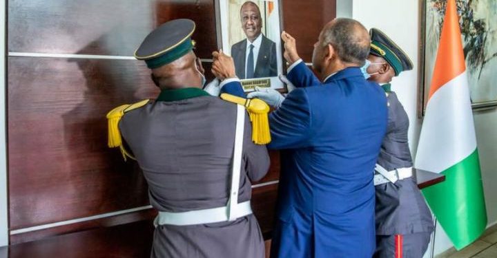 40 jours après son décès : Le portrait de Hamed Bakayoko affiché dans la galerie photos de la Primature