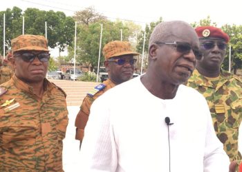 Burkina/Remaniement: Les ministres de la Défense et de la Sécurité remerciés