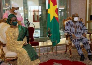 Burkina/Diplomatie : Six nouveaux ambassadeurs présentent les copies figurées de leurs lettres de créances