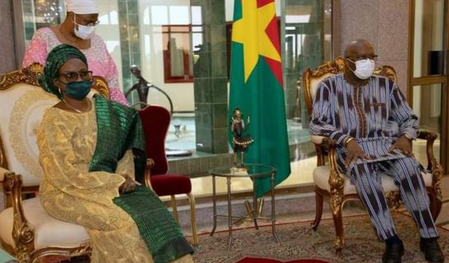 Burkina/Diplomatie : Six nouveaux ambassadeurs présentent les copies figurées de leurs lettres de créances