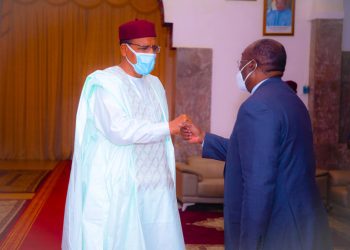 Niger: Le gouverneur de la Bceao fait le point de la situation économique à Mohamed Bazoum
