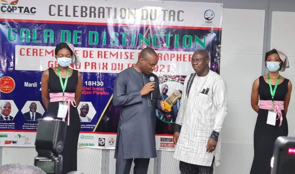 ></p><div class='jnews_inline_related_post_wrapper left'>
                        <div class='jnews_inline_related_post'>
                <div  class=