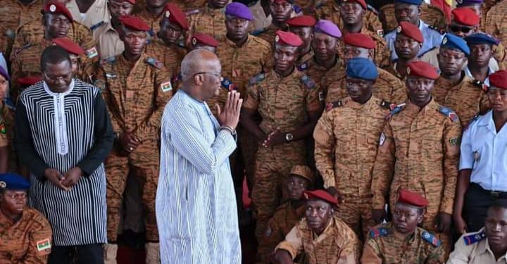 Attaque terroriste de Ouaga : Roch décrète 72 heures de deuil national