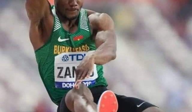 JO 2020: Fabrice Zango offre une médaille historique au Burkina Faso