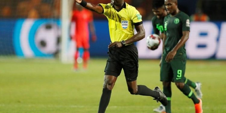 Coupe du monde 2022: Huit arbitres africains sélectionnés