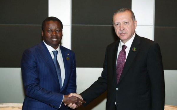 Togo: Erdogan rencontre ses homologues Faure, Roch et Weah à Lomé