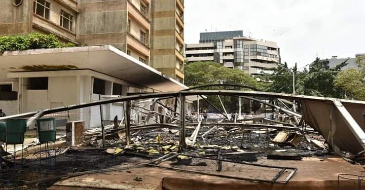 Covid-19 : Le centre de dépistage du Plateau parti en fumée