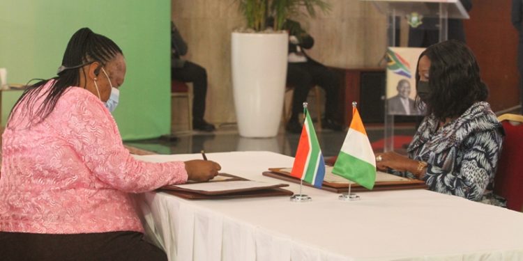 Côte d&rsquo;Ivoire-Afrique du Sud: Signature à Abidjan de 9 accords de coopération