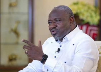 Burkina : Un gouvernement de 25 ministres, 19 départs, 10 entrants