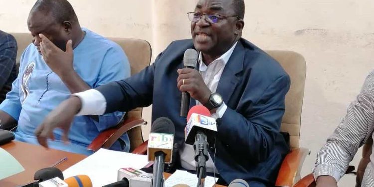 Burkina : «Une intervention armée est la conséquence d’une gouvernance par embuscade» (Bassolma)