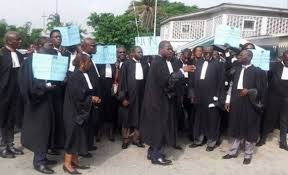 Côte d&rsquo;Ivoire: Les greffiers observent un arrêt de travail de trois jours