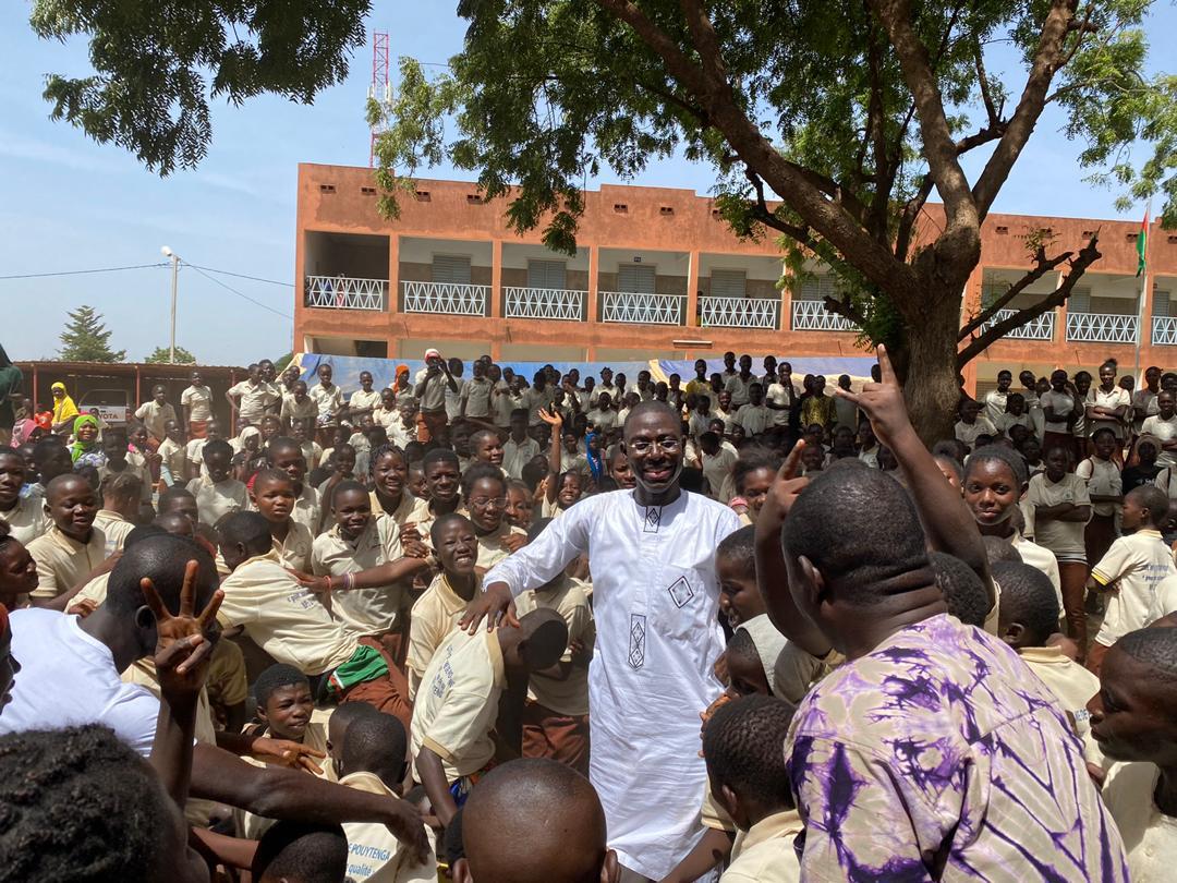 ></p><div class='jnews_inline_related_post_wrapper left'>
                        <div class='jnews_inline_related_post'>
                <div  class=