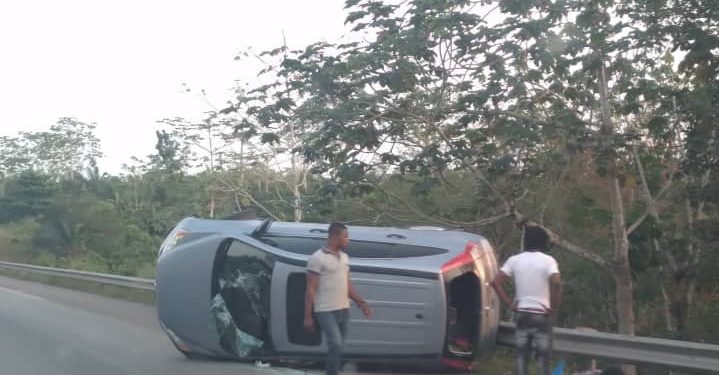 Autoroute du Nord: Une voiture fait tonneau, une autre calcinée,  2 blessés