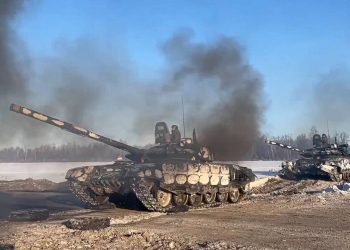 Ukraine : La Russie ouvre les hostilités et promet une riposte à toute interférence extérieure