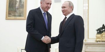Guerre en Ukraine : Membre de l’OTAN, la diplomatie Turque en passe d’humilier les occidentaux