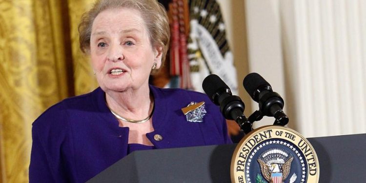 Etats-Unis : Décès de Madeleine Albright, première femme, secrétaire d’Etat, à l&rsquo;àge de 84 ans 