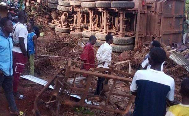 Biankouma: Un gros camion fonce sur une habitation et fait 2 morts