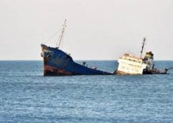 Tunisie: Un cargo transportant 750 tonnes de gazole sombre dans la mer