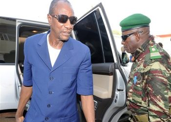 Guinée : Alpha Condé et 26 de ses ex-collaborateurs poursuivis pour crimes de sang