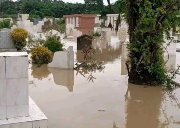 Abidjan sous les eaux : 64 victimes dont 2 décès et un cimetière inondé