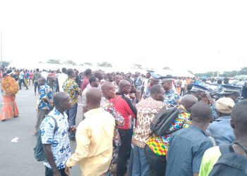 Hommage au chef de l&rsquo;Etat: Des producteurs crient à la faim à la place Jean-Paul II