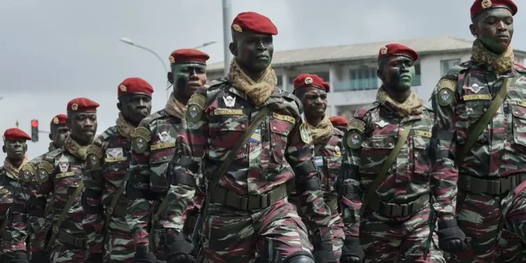 Mali: 7ème jour de détention des 49 forces spéciales ivoiriennes