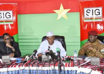 Main tendue du président Damiba: Des dizaines de combattants terroristes démobilisés