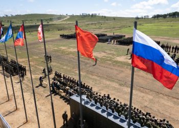 Alliance : La Russie, la Chine, la Syrie, et l’Inde lancent des manœuvres militaires conjointes