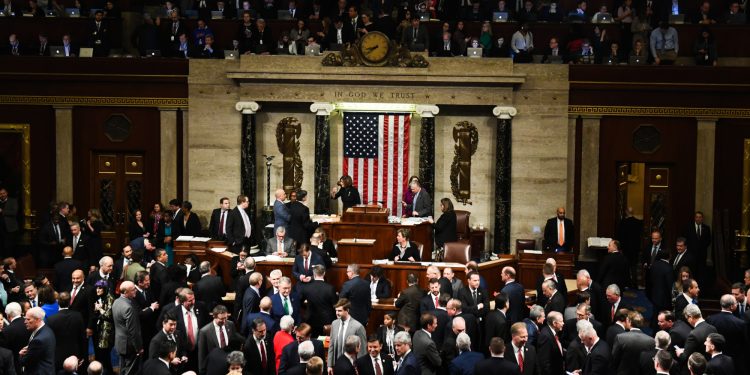 Après 40 milliards d’aide à l’Ukraine : Des élus américains disent stop, il faut négocier avec la Russie