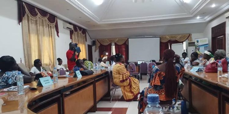 École du leadership: Les productrices de la Coopérative SOCAAN formées par Fairtrade