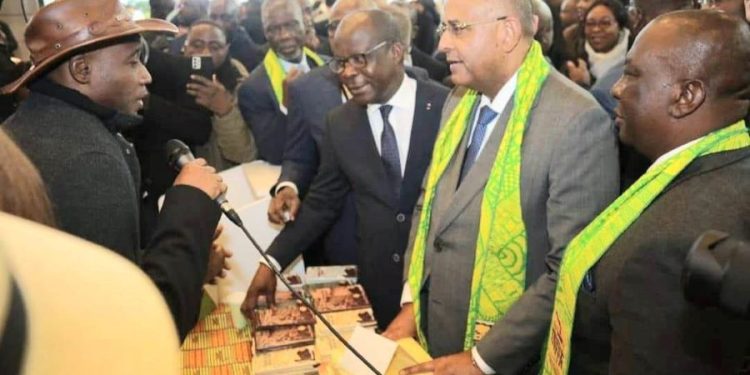 Salon International de l’Agriculture : Patrick Achi a visité le stand «Saveurs d’Agboville» de la SCINPA