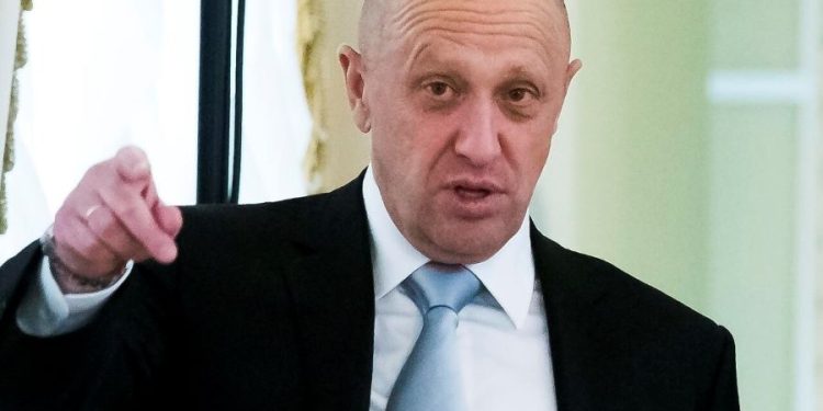 Guerre en Ukraine : Wagner promet la chute de la ville de Bakhmout pour mars ou avril