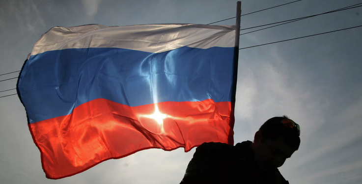 Chute de Bakhmout : Le drapeau russe a été placé dans le centre-ville par un combattant de Wagner