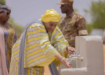 Mali: Assimi Goïta fait don de 6 forages aux populations de Diéma