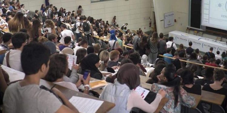 Formation: 10.000 étudiants ivoiriens fréquentent dans les écoles et universités françaises