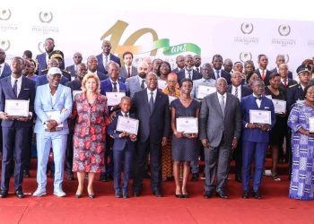 Côte d’Ivoire : 83 lauréats reçoivent le Prix national d’Excellence