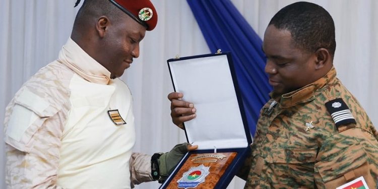 Burkina/Gendarmerie : Ibrahim Traoré se sépare du lieutenant-colonel Evrad SOMDA