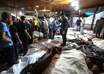 Israël-Hamas : Vague d’indignation contre Tsahal après le bombardement d’un hôpital à Gaza